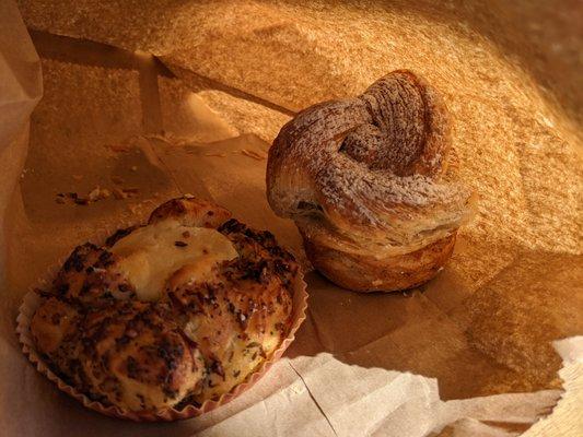 Everything bagel puff & tiramisu croissant knot