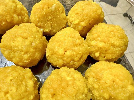 Ghee ladoo