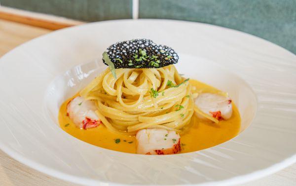 Linguine all' Aragosta - Fresh Linguine with Cold Water Lobster Tail