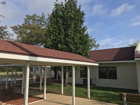 Metal roof installed by SEC Roofing