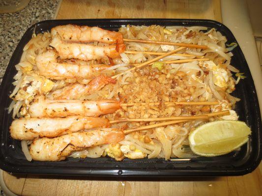 pad Thai with grilled shrimp