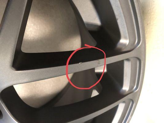 Another rim damages due to dismount process