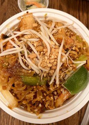 Chicken & Shrimp Pad Thai