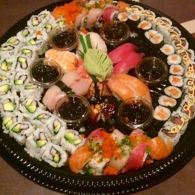 "Emperor" sushi platter.