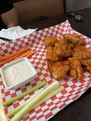 Boneless chicken wings in Mango Habanero Sauce