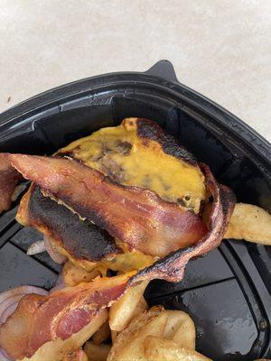 Bacon Cheeseburger*