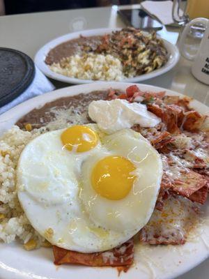 Chilaquiles rojos