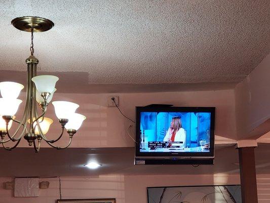 Yes, it's THAT Spanish court show that makes Judge Judy look like a real judge:)