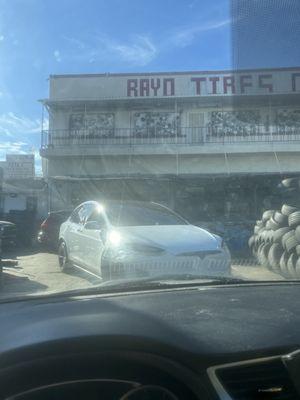 Rayo tire place GOOD PLACE!!