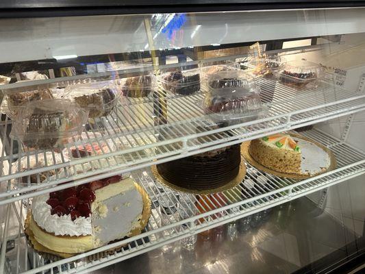 Dessert case