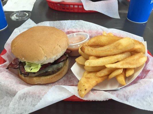 Pastrami burger