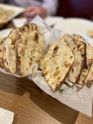 Garlic naan