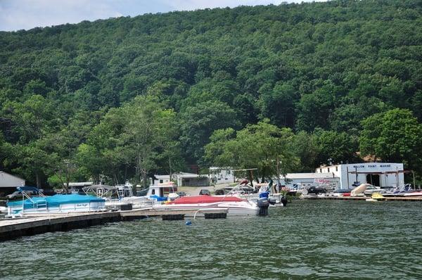 Willow Point Marina is a true full service marina offering 150 slips with summer and winter storage, gas dock and mechanic