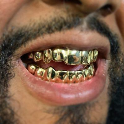 The Plug Jewelry & Gold Teeth Grillz