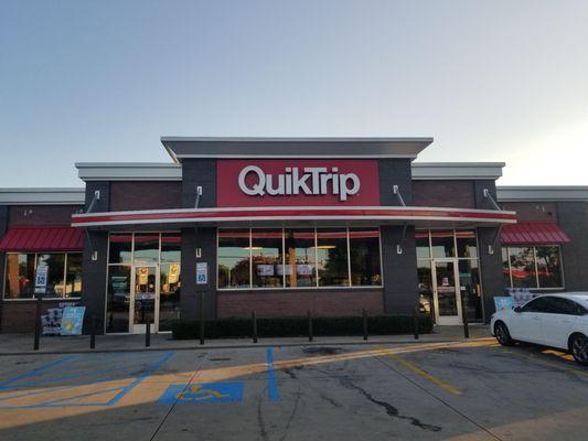 Front of the store at QT