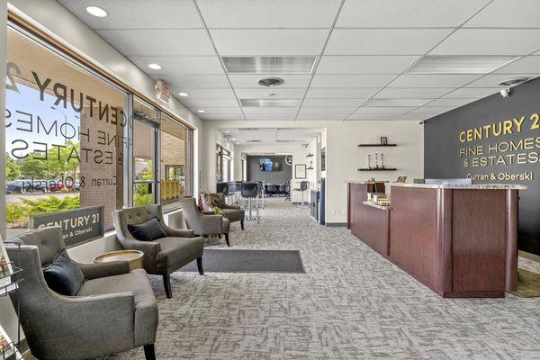 CENTURY 21 Curran & Oberski - Northville Office Building Lobby