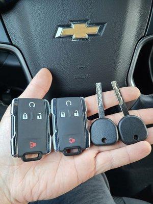 2 spare fobs and keys were programmed and cut!