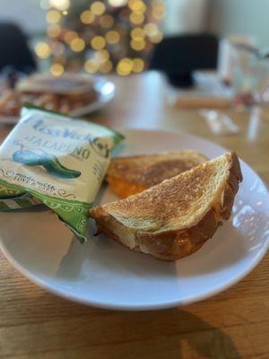 Grilled cheese and Jalapeño Chips