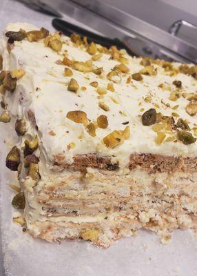 Emilia's Pistachio Cake