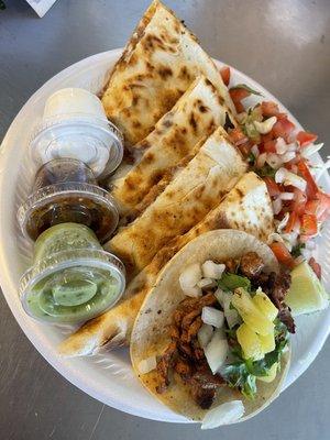 Quesadilla & taco Al pastor