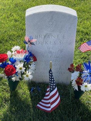 Great Lakes National Cemetery