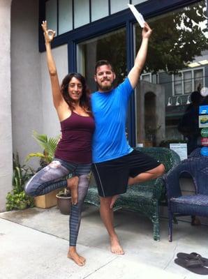 WY Guru Jennevieve and John Christman in awesome TREE Vrksasana, winner of our China Gel prize for the WY turns 2 Raffle!