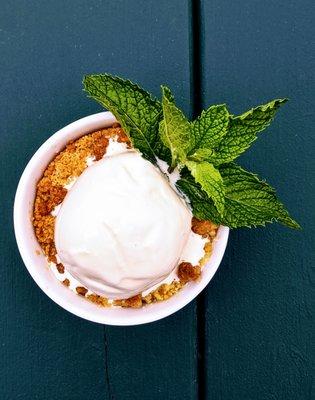 The Red Mill Restaurant- Grandma Beach's Apple Crisp