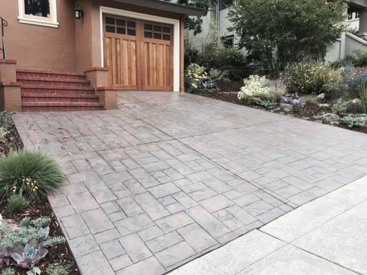 New stamped concrete driveway