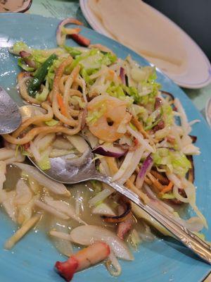 Combination pan fried noodle with shrimp and pork