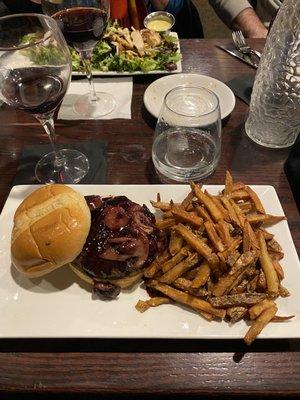 Cabernet burger