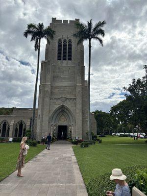 The monumental tower on County Rd