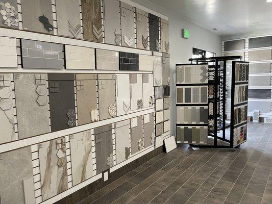 Raudel's Tile & Granite