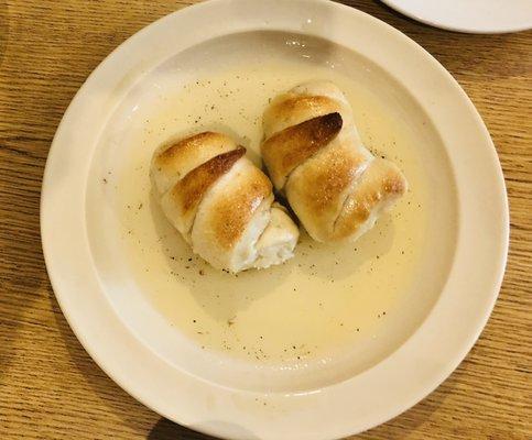 Garlic knots.  The plate was full and they were delish!