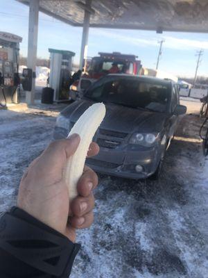 I decided not to take the peel of my banana. Thank you!