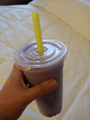 Taro bubble tea