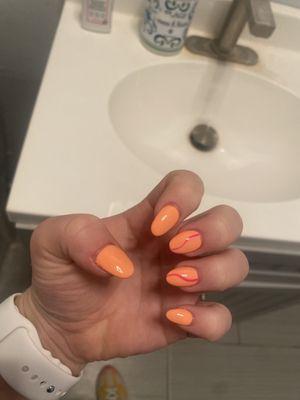 nails