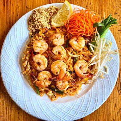 Shrimp E1. Pad Thai