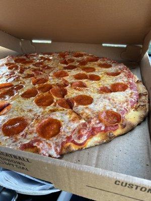 A pepperoni pizza, my fave!