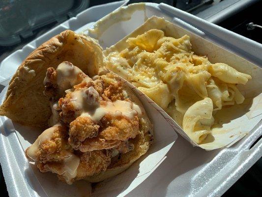 Chicken tender sandwich & Mac n cheese