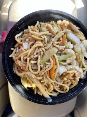 Chicken Lo Mein Lunch