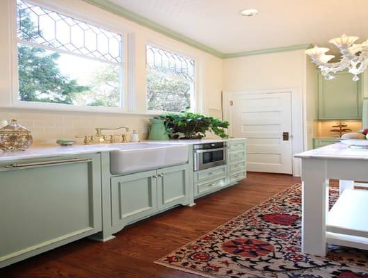 Farm Sink Kitchen