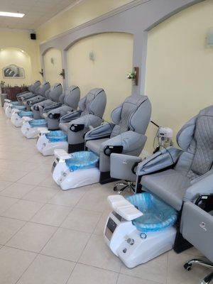 Pedicure stations