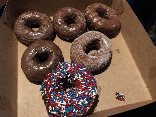 Blueberry Cake, Sugar Cake & Sprinkles