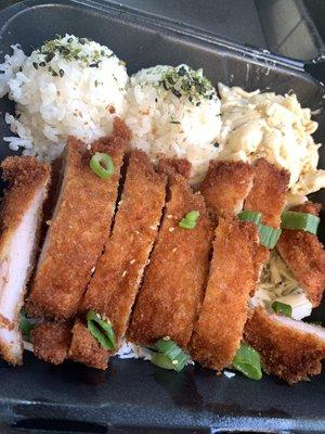 Another pic of my chicken katsu w rice and mac salad