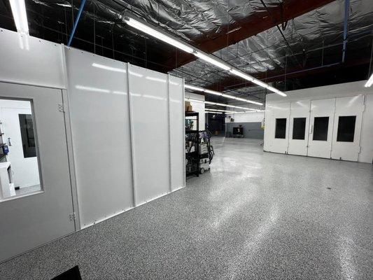 Paint Department.
Our state-of-the-art equipment, featuring 2 down draft spray booths and dedicated paint mixing room.