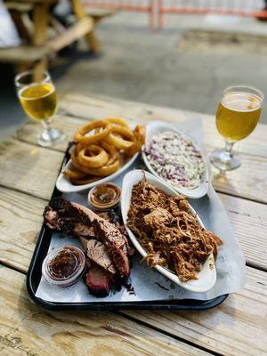 Brisket, Pulled Pork w/ Onion Rings & Coleslaw Salad