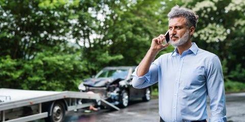 4 Steps to Take After Getting Into a Car Accident