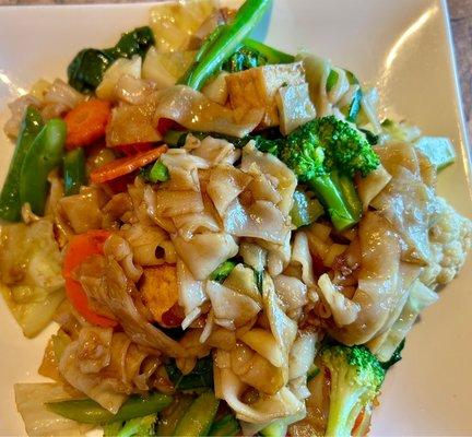 Delicious Drunken Noodles