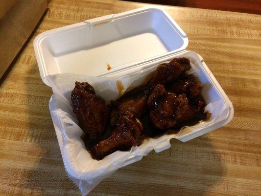 6 jumbo bourbon wings