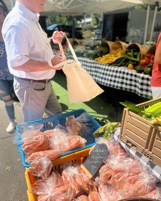 Veggie stand